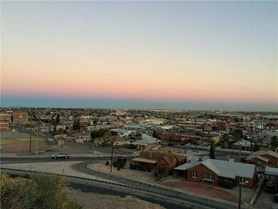 2707 Scenic Crest Cir, El Paso, TX 79930 - photo 5