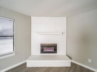 6529 Amundson Rd, North Richland Hills, TX 76182 - photo 5