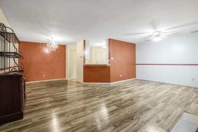 50 Evanston St unit 3, Houston, TX 77015 - photo 4