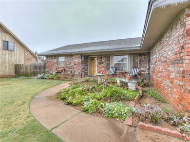 5420 NW 67th St, Warr Acres, OK 73132 - photo 2