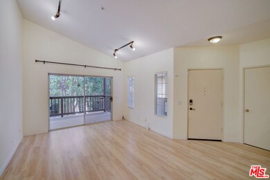 211 Gallery Way, Tustin, CA 92782 - photo 6