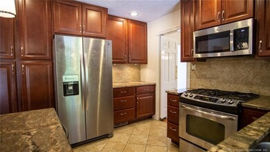 2542 S Edgewater Dr, Fayetteville, NC 28303 - photo 4