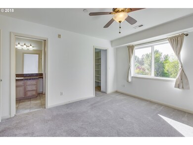 Bedroom, Primary