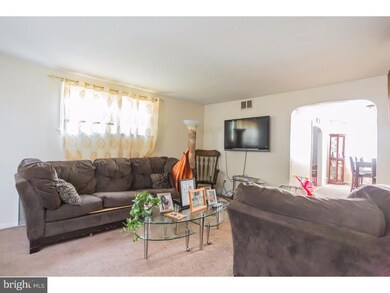 54 Branford Rd, Darby, PA 19023 - photo 6