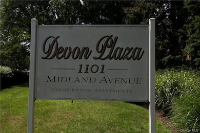 1101 Midland Ave unit 402, Bronxville, NY 10708 - photo 4