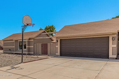 Garage/Driveway - 78th