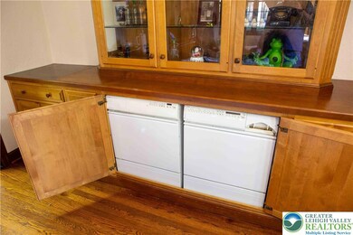 737 N 27th St, Allentown, PA 18104 - photo 6