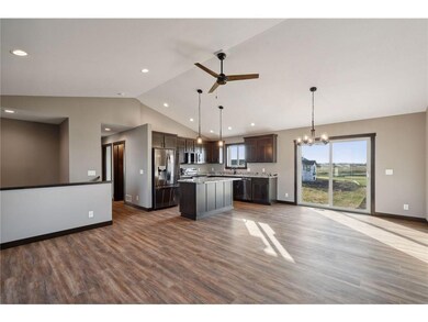 570 Gopher Ct, New Richmond, WI 54017 - photo 4