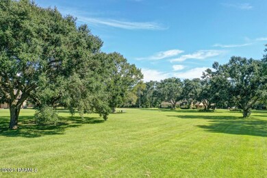 2409 E Broussard-58
