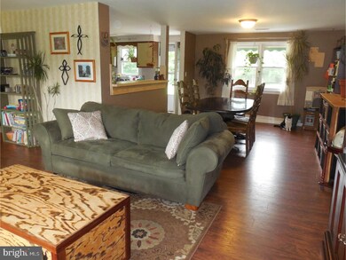 930 Diamond St, Sellersville, PA 18960 - photo 6