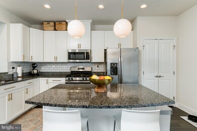 1290 Village Green Way, Brunswick, MD 21716 - photo 4