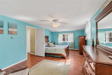 319 Ray Ave, Woonsocket, RI 02895 - photo 6