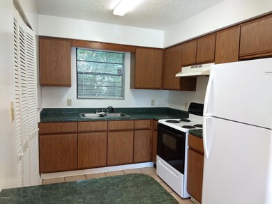 6402 Cooper Ln unit 3, Jacksonville, FL 32210 - photo 2