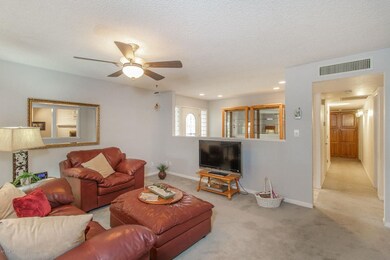 5) FAMILY ROOM