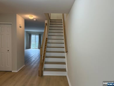 2239 Margaret Ct, Mahwah, NJ 07430 - photo 3