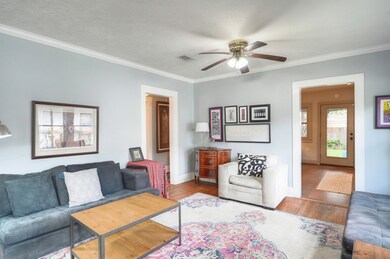 1020 E 14th St, Houston, TX 77009 - photo 7