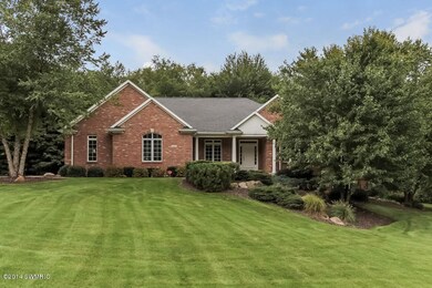 001-Front_View-1231936-mls
