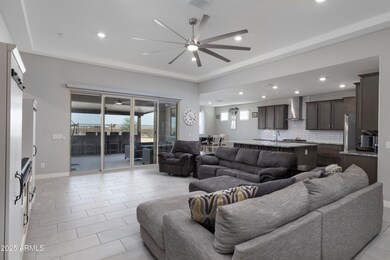 18493 W Hiddenview Dr, Goodyear, AZ 85338 - photo 5