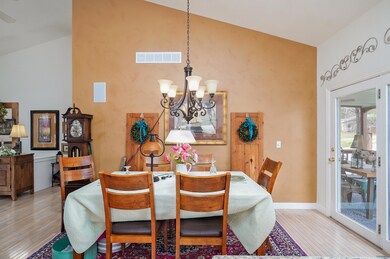 247 Chinook Ln, Kimberling City, MO 65686 - photo 6