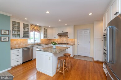 11637 Hunters Run Dr, Cockeysville, MD 21030 - photo 6