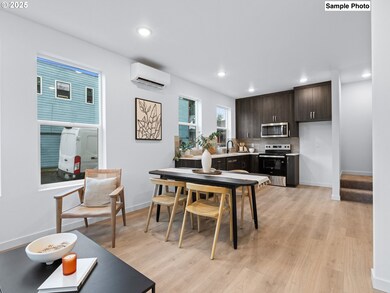 7194 NE Glisan St unit 1, Portland, OR 97213 - photo 4