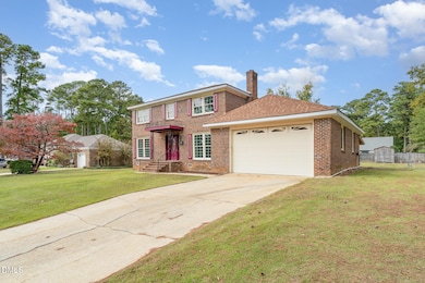 213 Rivenoak Dr, Fayetteville, NC 28303 - photo 2