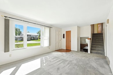 6015 Yellowstone Dr, Fort Wayne, IN 46818 - photo 4