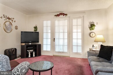 2821 Sellers St, Philadelphia, PA 19137 - photo 6