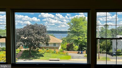 7302 Park Terrace Dr, Alexandria, VA 22307 - photo 6