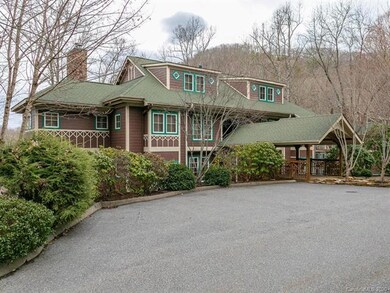 300 Creekside Way unit B-302, Burnsville, NC 28714 - photo 2