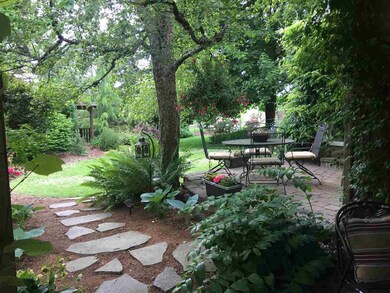 280 SE Fir Villa Rd, Dallas, OR 97338 - photo 6