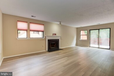 7561 Weather Worn Way unit D, Columbia, MD 21046 - photo 5