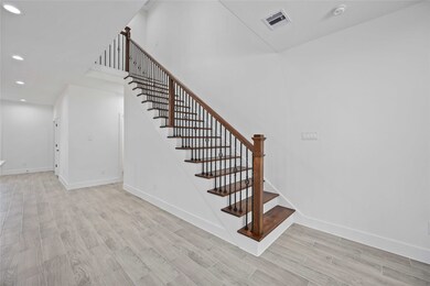 4507 Willowbrook Blvd, Houston, TX 77021 - photo 7