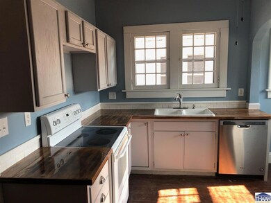 239 S 22nd St, Terre Haute, IN 47803 - photo 5