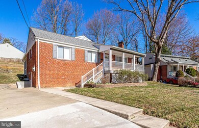 7404 Allan Ave, Falls Church, VA 22046 - photo 2