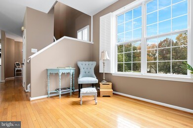 1209 Heritage Commons Ct, Reston, VA 20194 - photo 4