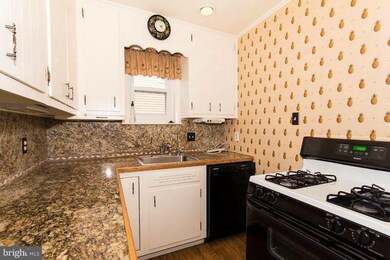 3207 Westfield Ave, Baltimore, MD 21214 - photo 7