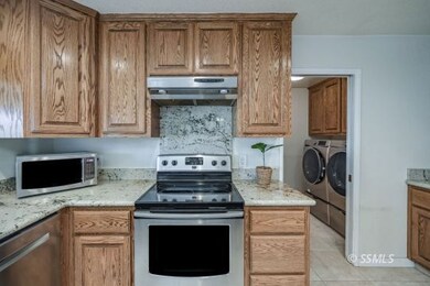 2009 S Inyo St, Ridgecrest, CA 93555 - photo 6