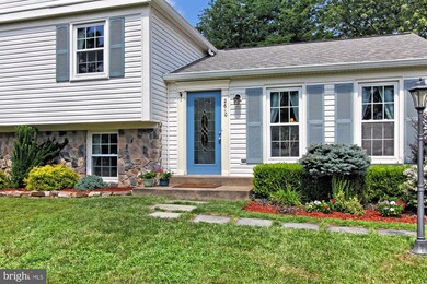 2610 Armada St, Herndon, VA 20171 - photo 2