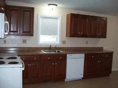 1142-1144 Park St unit 2, Palmer, MA 01069 - photo 3