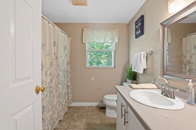 15 Christian Cir, Haverhill, MA 01832 - photo 7