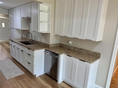 908 3rd St, Port Orange, FL 32129 - photo 6