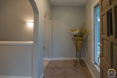 7140 SW Wattling Ct, Topeka, KS 66614 - photo 2