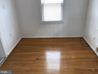 632 Emerson St NE, Washington, DC 20017 - photo 3