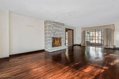 11 Brookside Dr, Rumson, NJ 07760 - photo 5