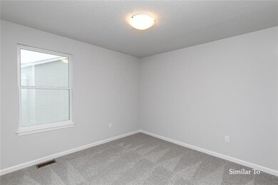 9728 NW 82nd Ave, Johnston, IA 50131 - photo 5