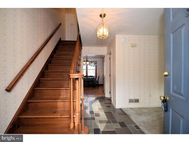 1464 Cornerstone Dr, Pottstown, PA 19465 - photo 3