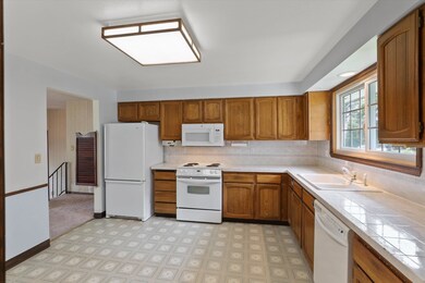 2028 E 55th Ave, Spokane, WA 99223 - photo 7