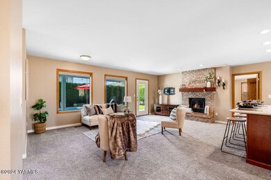 5606BristolWay-6copy