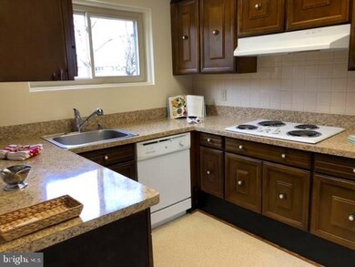 3361 S Leisure World Blvd, Silver Spring, MD 20906 - photo 5